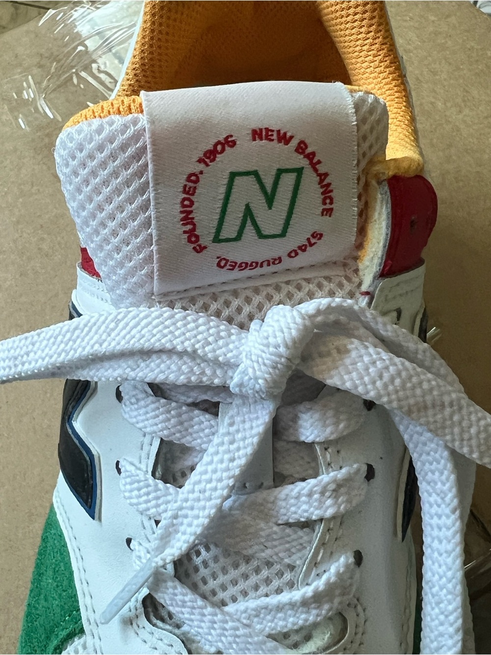 New Balance for men 6/5 orwom 8Multicolor Sneaker - Green/Blue/Orange/White - Picture 5 of 10